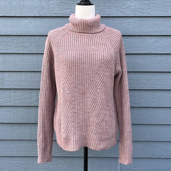 Jacqueline De Yong Turtleneck Sweater - Picture 2 of 10